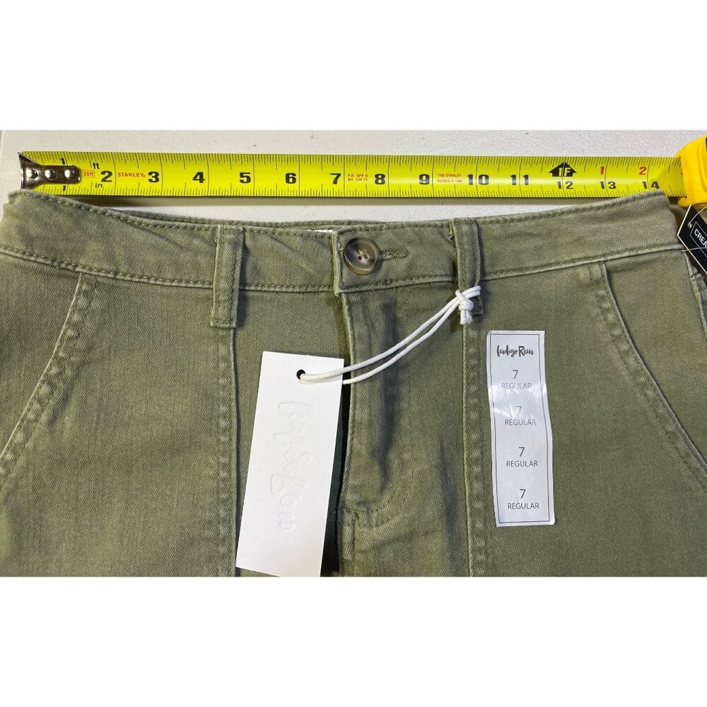 Indigo Rein Womens Size 7 High-Waist Denim Shorts Cedar Green - Picture 3 of 12